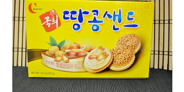 韓國CROWN 濃鬱花生醬夾心餅乾 372g【早餐點心】