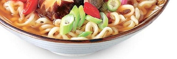 韓國NONGSHIM農心小浣熊烏龍麵 烏龍麵拉麵 辣海鮮味 4包入 480g【田徵國同款】