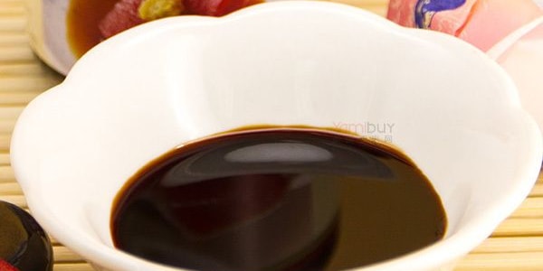 日本KIKKOMAN萬字牌 天然釀造醬油 296ml