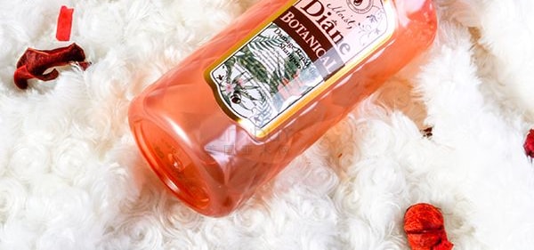 日本MOIST DIANE 草本植物系列 損傷修復無矽洗髮精 480ml